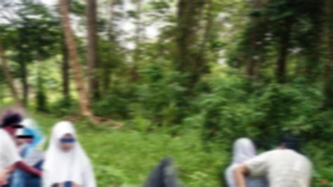 bokep di hutan|Ngentot Di Hutan Porn Videos 